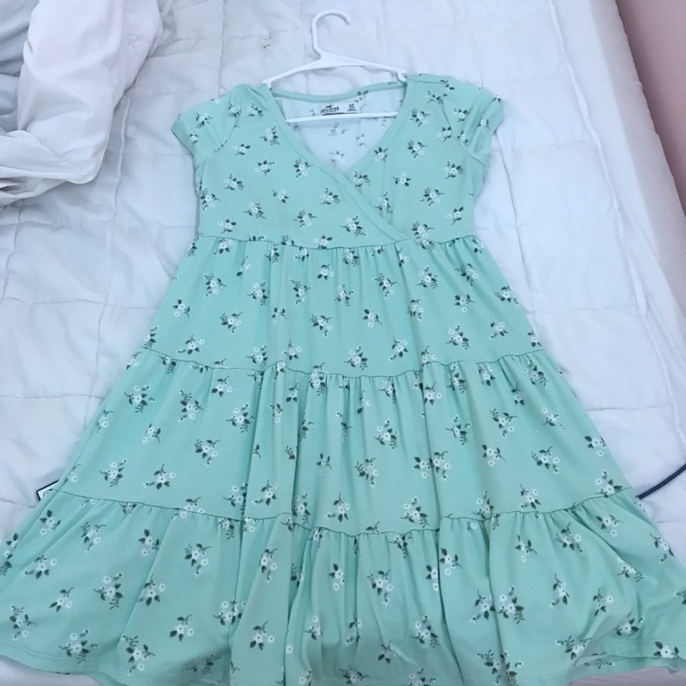Green Hollister dress